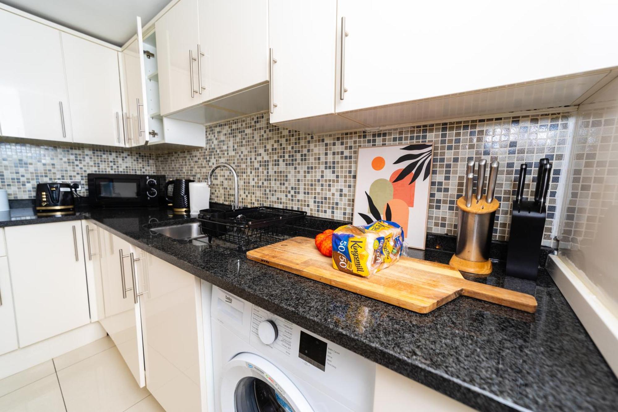 Spacious Flat With Patio & Parking In City Centre Reading Luaran gambar