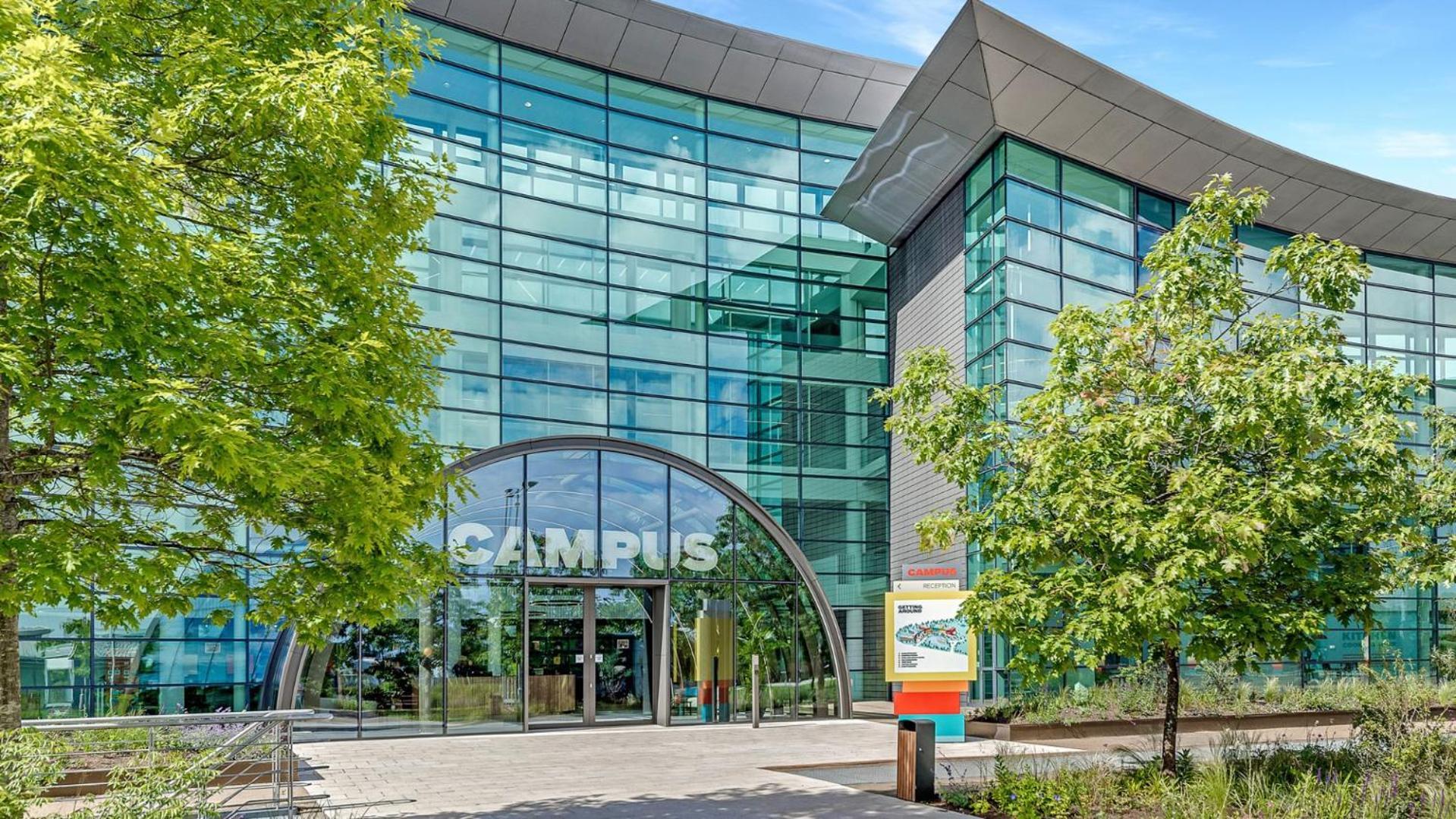 Spacious Flat With Patio & Parking In City Centre Reading Luaran gambar